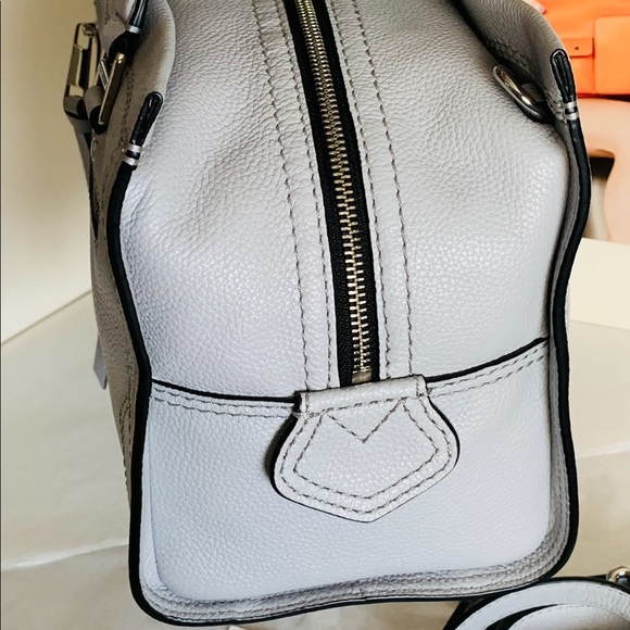 Marc Jacobs cruiser satchet ( ice-grey) - Picture 8 of 14